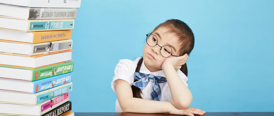 斜視會并發(fā)哪些容易混淆的疾病？